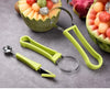 Outil de Cuisine 4 en 1 pour Couper, Sculpter, et Servir les Fruits.